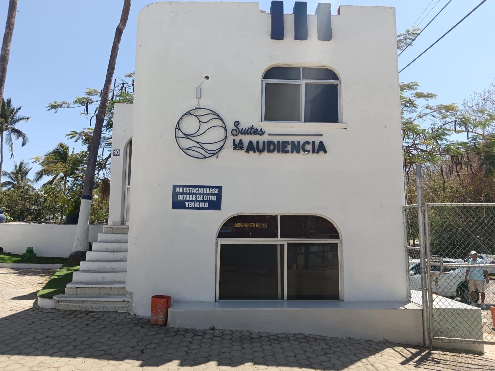 Suites La Audiencia Manzanillo Kültér fotó